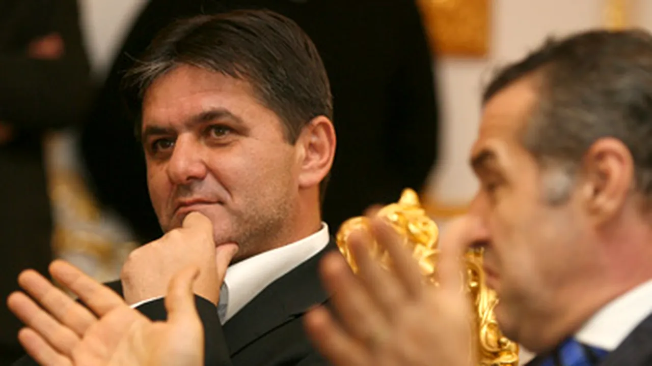 Becali către Lăcătuş: 