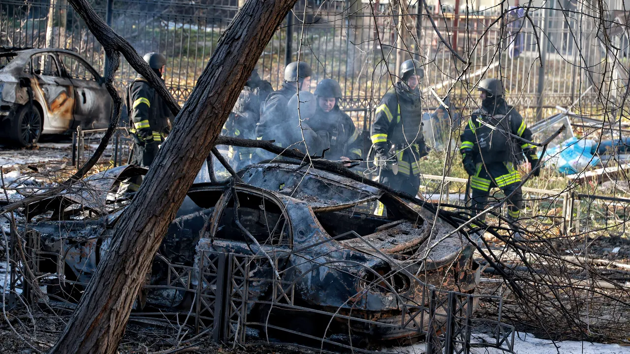 Războiul din Ucraina, ziua 1001. Armata ucraineană a atacat Rusia cu rachete britanice Storm Shadow / Pentagonul: Nu există semne că Rusia se pregăteşte să folosească arme nucleare în Ucraina / Creşte numărul ucrainenilor care susţin negocierile de pace