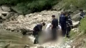 Mehedinţi: Cadavrul unui bărbat, recuperat din Dunăre - VIDEO