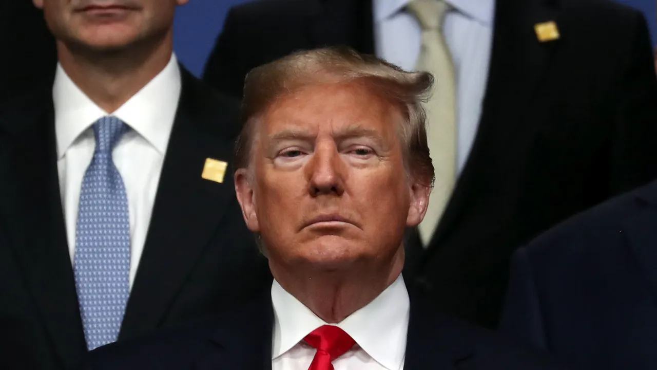 Trump îndeamnă Congresul să modifice proiectul de lege referitor la pachetul de ajutor pentru coronavirus