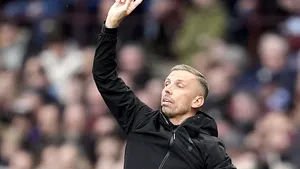 Gary O'Neil, numit antrenor la Strasbourg până în 2029, în locul lui Rosenior, plecat la Chelsea