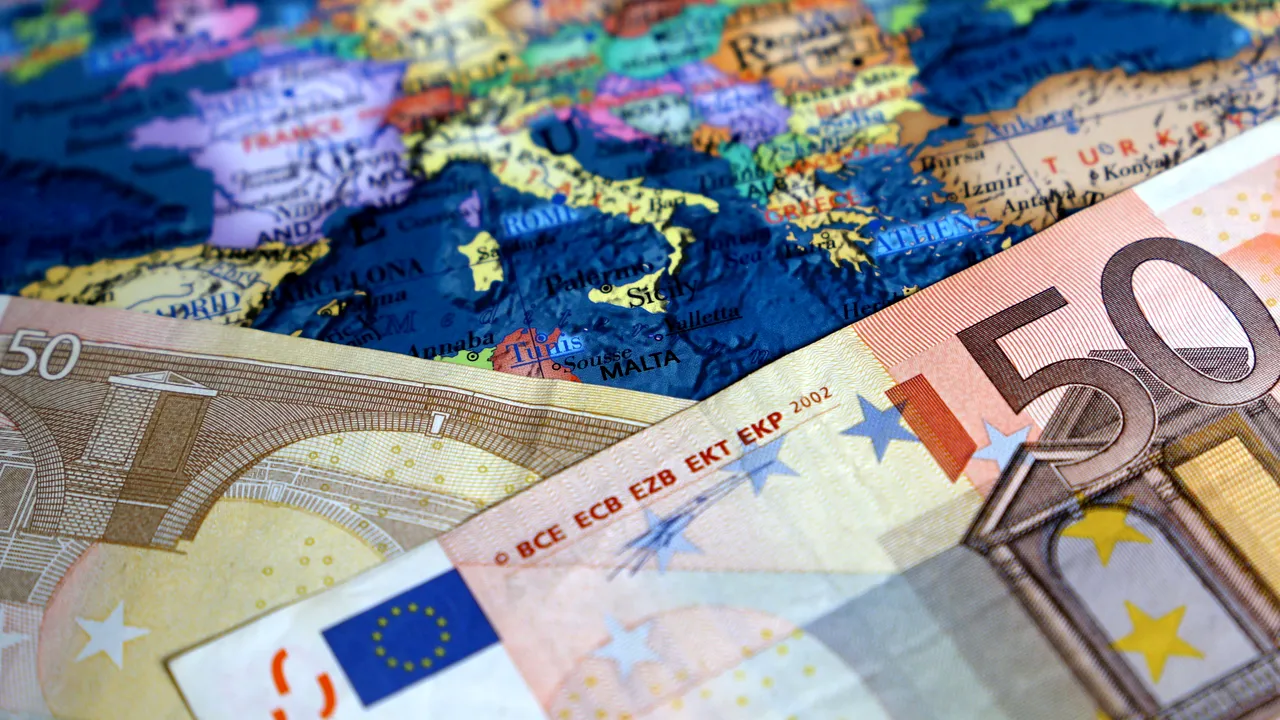 Aproape toate statele din UE au crescut salariile minime pe economie în 2023 din cauza inflaţiei