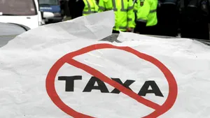 Galaţi: Proteste ale şoferilor nemulţumiţi de triplarea taxei auto