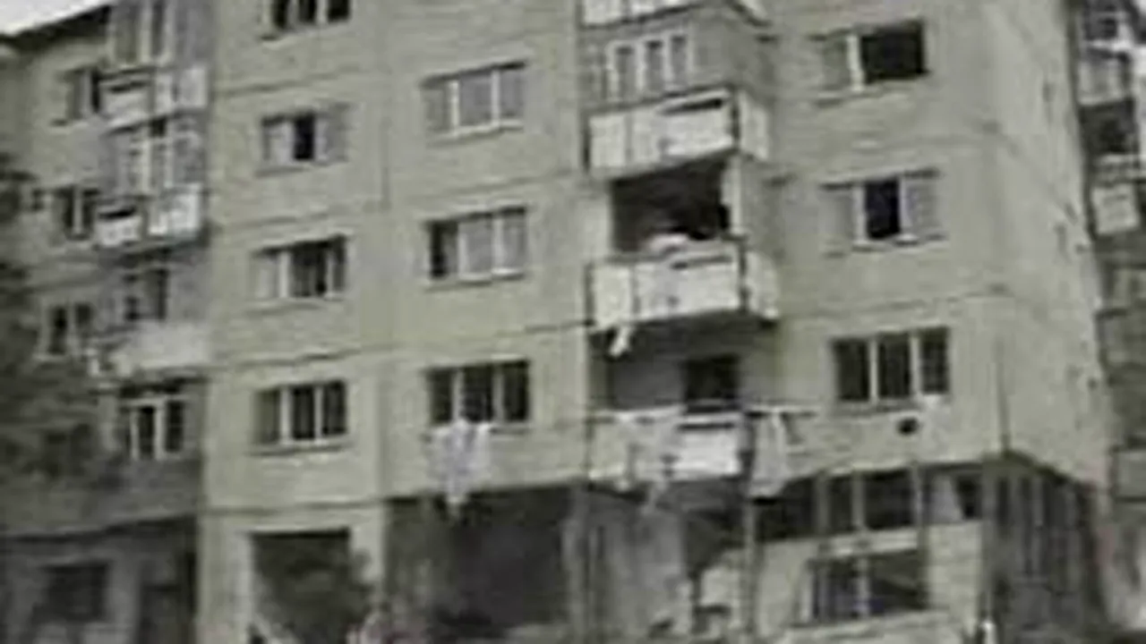 E.ON Gaz cere amânarea demolării blocului afectat de explozia din Zalău