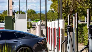 Maşinile electrice vor merge mai mult. Un sistem nou, prezentat în premieră