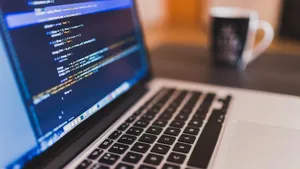 Motivul incredibil pentru care un analist recomandă să nu utilizăm inteligența artificială vineri după-amiaza