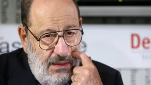 Umberto Eco a câştigat premiul Reino de Redonda