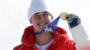 Franjo von Allmen intră în istorie la Milano Cortina 2026. Trei medalii de aur pentru un sportiv la schi alpin după 58 de ani