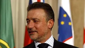 Macedonia îşi va redefini strategia de apărare a intereselor naţionale