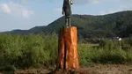 Statuia de bronz a Melaniei Trump, din orașul natal, a fost furată. Au tăiat-o de la glezne 