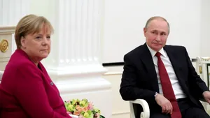 Vladimir Putin şi Angela Merkel s-au întâlnit la Moscova. Ce au discutat cei doi lideri - VIDEO
