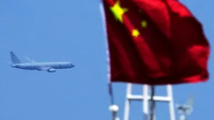 Un marinar american recunoaşte că a luat mită pentru a divulga documente secrete Chinei