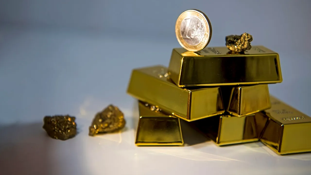 Aurul atinge maximul a şapte ani pe pieţele internaţionale. Investitorii caută securitate