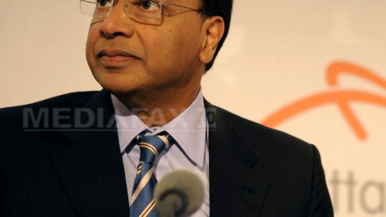Miliardarul Mittal se întâlneşte de urgenţă cu Hollande, după acuze dure din partea unui ministru