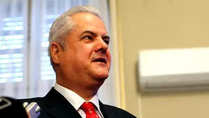 Adrian Năstase i-a dat în judecată pe Iohannis şi pe Orban după ce a rămas fără Ordinul Steaua României