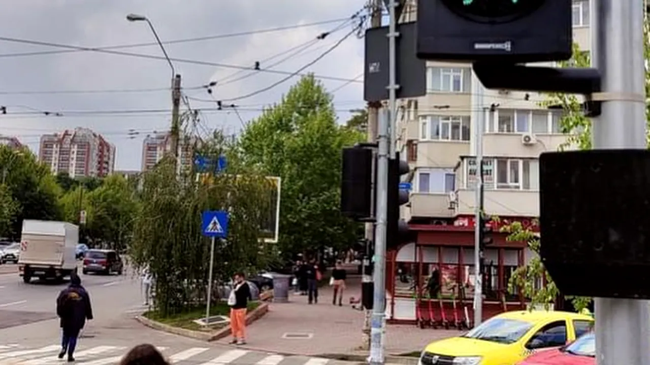 Patru noi intersecţii din Capitală vor fi semaforizate