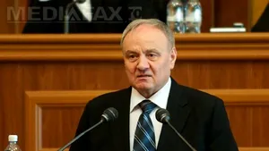 Nicolae Timofti a depus jurământul de învestire în funcţia de preşedinte al Republicii Moldova