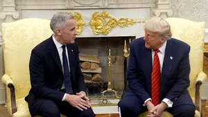 Războiul comercial dintre SUA și Canada se intensifică. Trump amenință cu tarife de 50% pentru mașini și oțel: „Noi nu avem nevoie de Canada, ei au nevoie de noi”