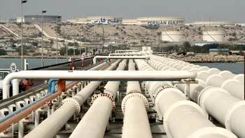 ECONOMIC Prețul petrolului crește în contextul temerilor privind escaladarea Ormuz, după atacurile americane