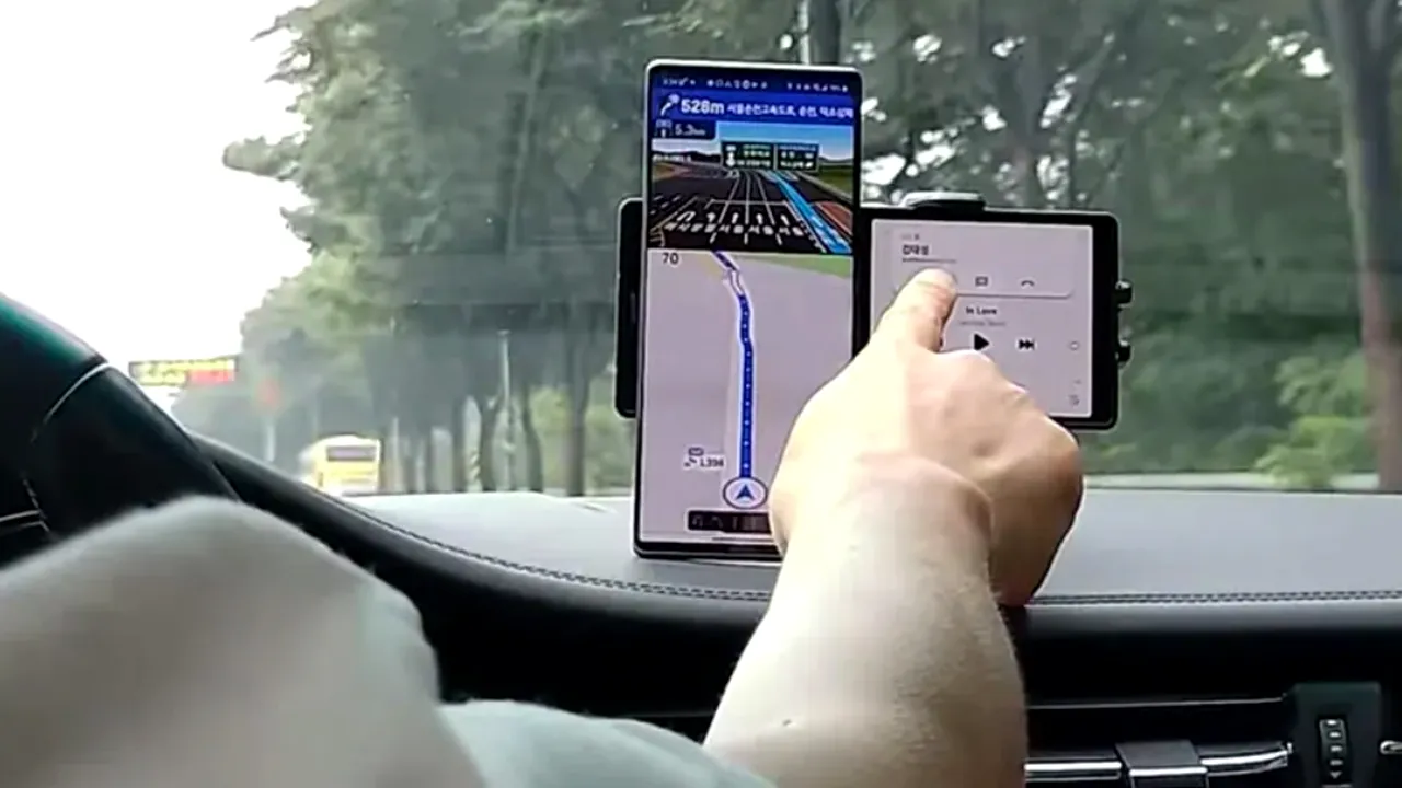 Cum arată primul smartphone cu ecran rotativ, cel mai scump telefon creat până acum de LG 