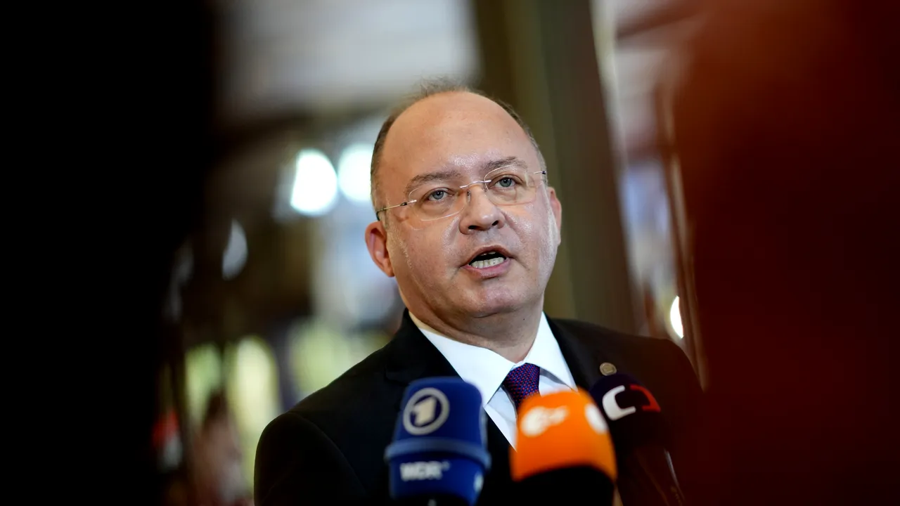 Aurescu, înaintea reuniunii de la Praga: Trebuie să scăpăm de orice dependenţă faţă de Rusia