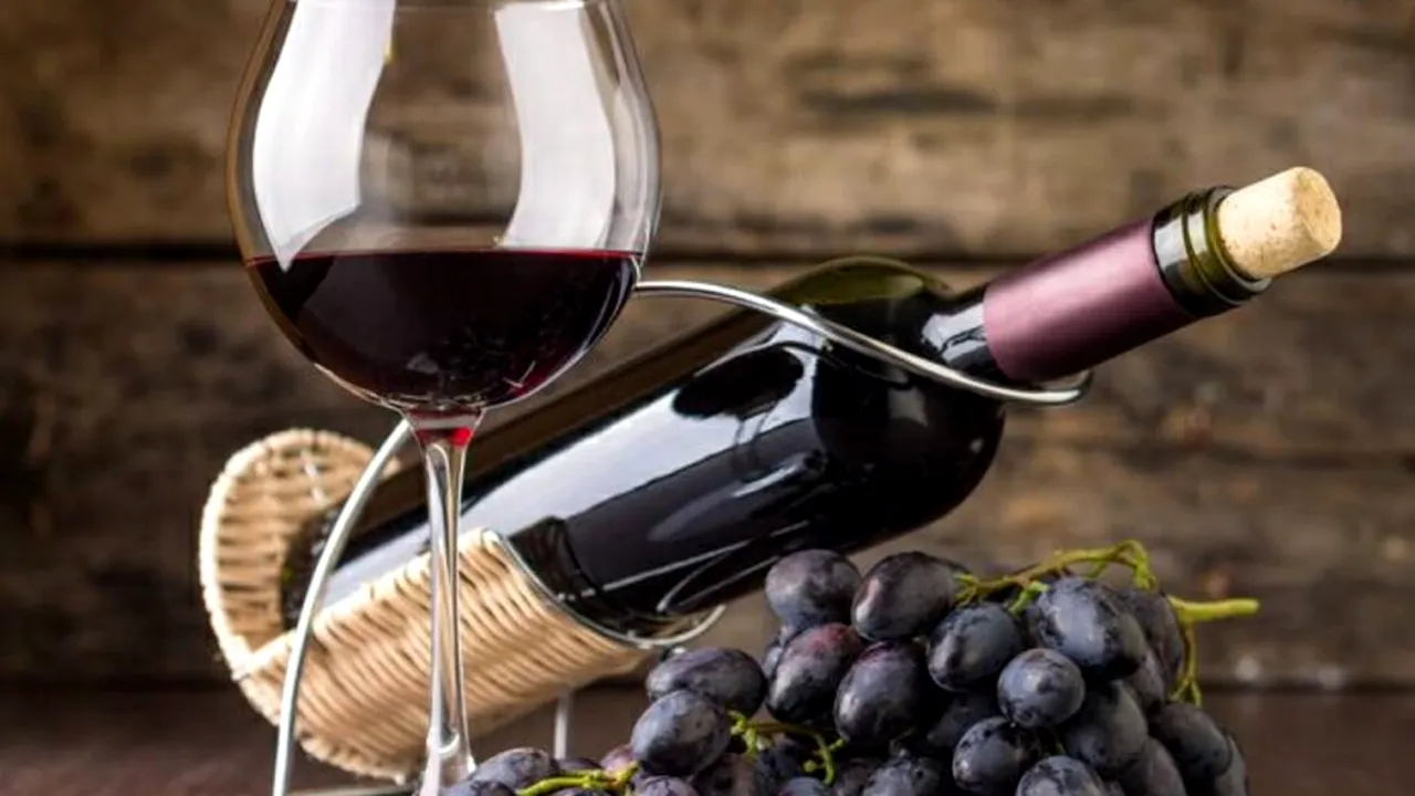 De ce este bine să bei vin pe 1 ianuarie. Tradiţii şi obiceiuri de Sfântul Vasile