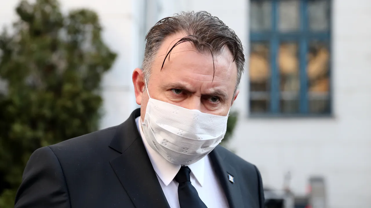 Nelu Tătaru apără medicii pentru perioada de vârf a Covid-19: „Erau eroi în halate albe. Acum sunt eroii care au furat ore suplimentare”
