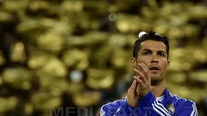 Ronaldo, ovaţionat pe Santiago Bernabeu pentru câştigarea Balonului de Aur - FOTO