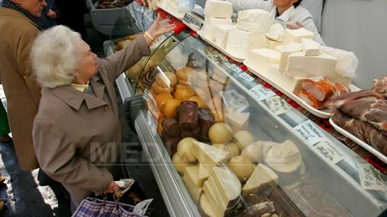 Peste 380 de kilograme de carne şi brânzeturi, confiscate dintr-o piaţă din sectorul 2 al Capitalei