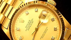 Cel mai mare producător de ceasuri din lume închide toate fabricile şi se aşteaptă la cel mai rău an de până acum