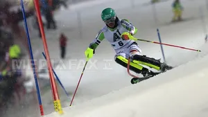 Schiorul german Felix Neureuther, unul dintre favoriţii pentru titlul olimpic la Soci, implicat într-un accident rutier