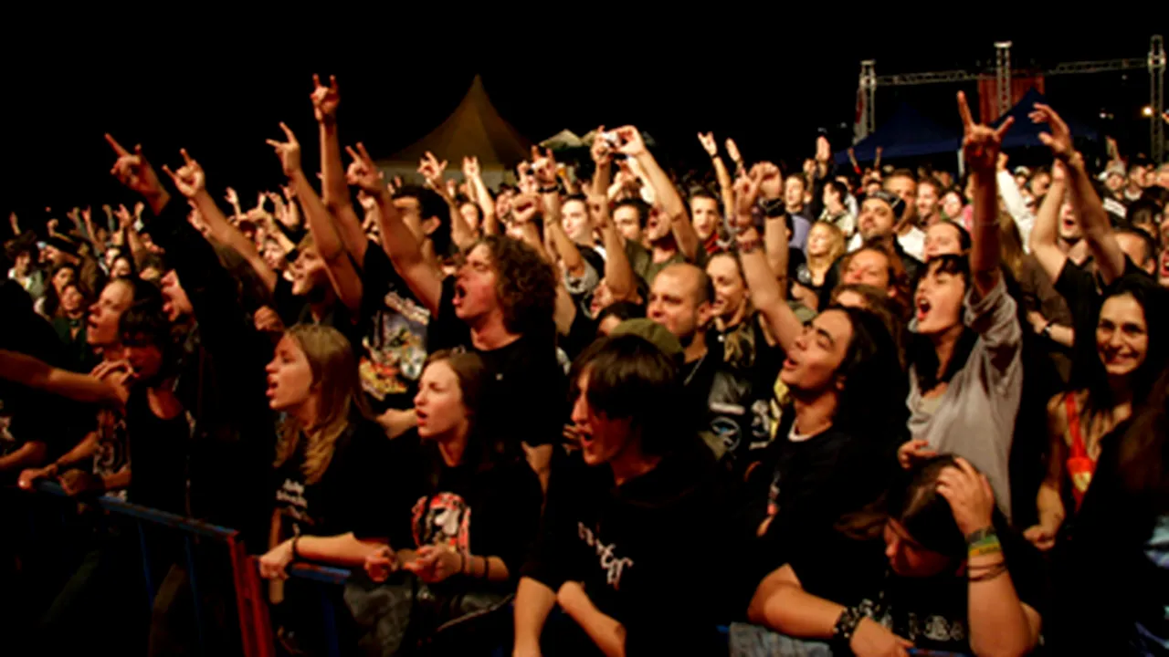 Rock supărat şi aproape toată trupa Phoenix, în a doua zi de Stufstock - GALERIE FOTO