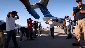 Cum se adaptează în țara sa un venezuelean deportat din SUA după 16 zile în Guantanamo Bay