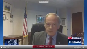 Ai uitat microfonul deschis în şedinţă? Se întâmplă şi la case mai mari! Un senator din SUA înjură în direct