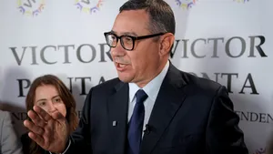 Victor Ponta a votat spontan, în drum spre București