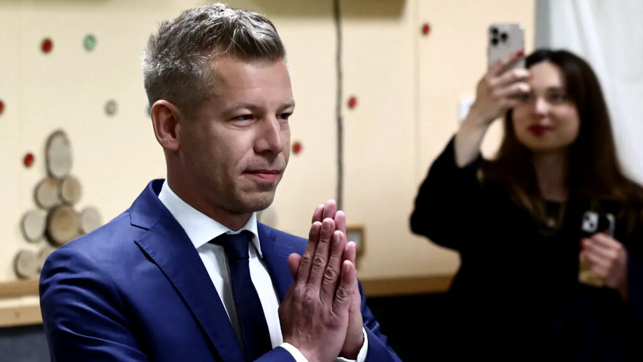 Péter Magyar cere demisia „marionetelor lui Orbán”