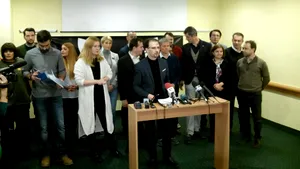 Ludovic Orban, Dan Barna şi Dacian Cioloş au fost prezenţi la conferinţa organizaţiilor civice, pentru mesaj comun împotriva PSD-ALDE