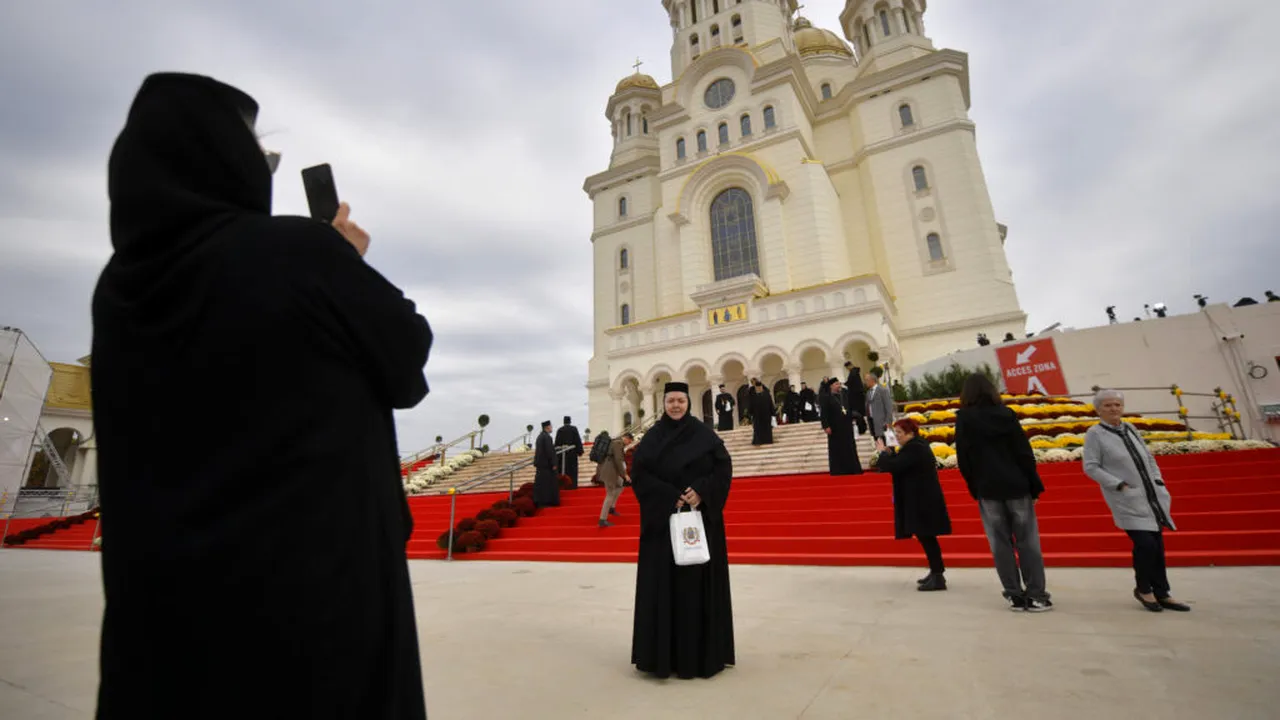 The Patriarchate extends the worship program at the National Cathedral until November 5