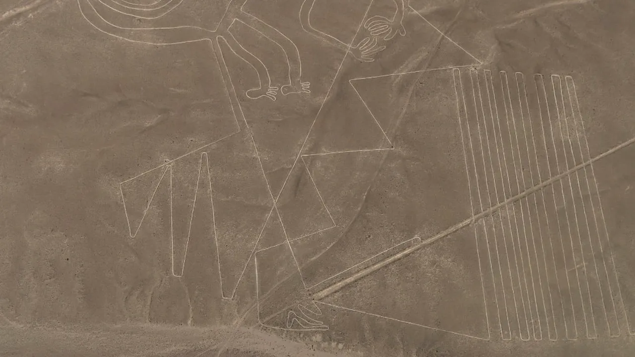 INEDIT. Au fost descoperite peste 100 de noi desene antice pe platoul Nazca din Peru