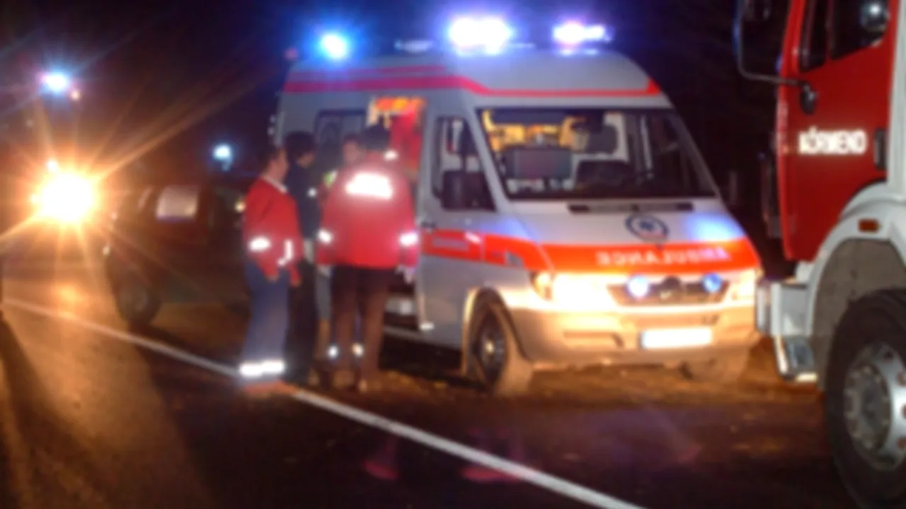 Doi morţi carbonizaţi şi patru răniţi, într-un accident rutier