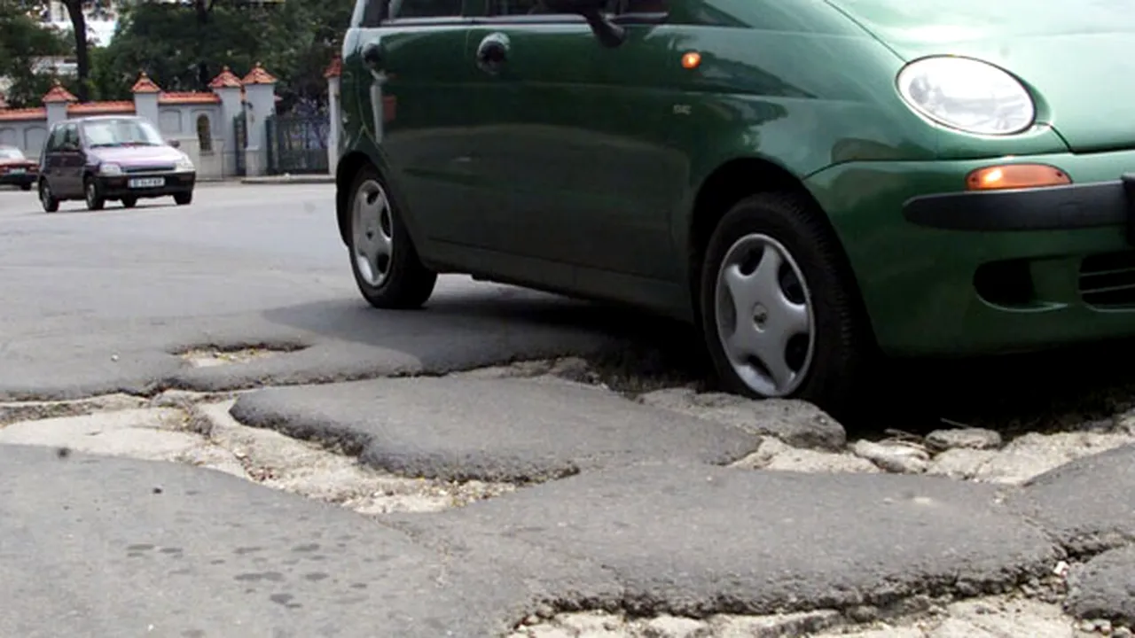 Oprescu vrea inventarul gropilor de pe arterele Bucureştiului