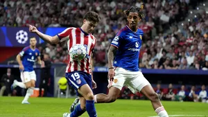 Barcelona, amendată cu 602 euro după ce a încercat să îl transfere pe Julian Alvarez de la Atletico Madrid