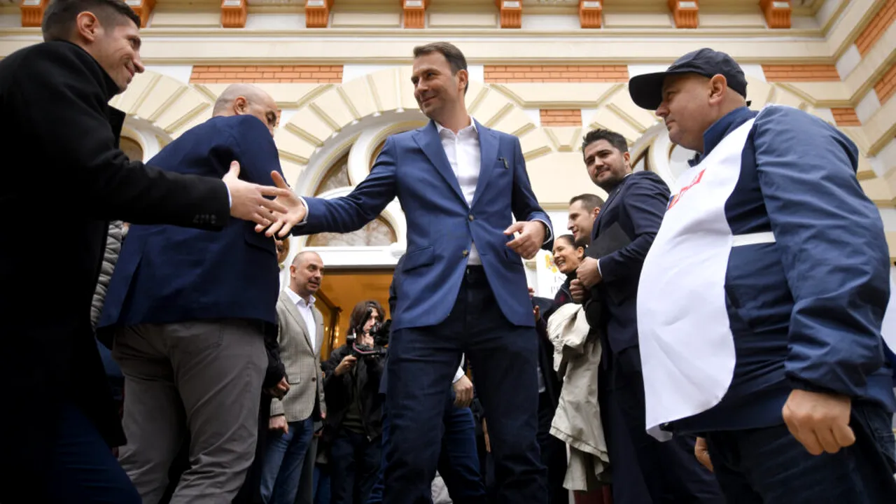 Cătălin Drulă și-a depus dosarul de candidatură la Primăria Capitalei / Candidatul USR: „Bucureștiul are nevoie de un primar pentru oameni”