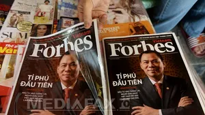 Forbes Media, publisherul revistei Forbes, va fi scos la vânzare