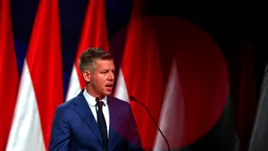 Péter Magyar intenționează să se întâlnească cu președintele Ucrainei în iunie