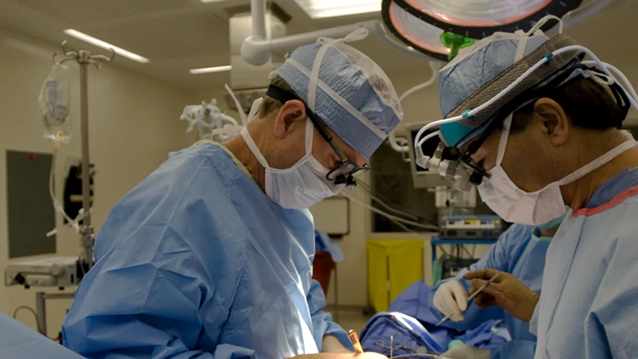 De la 1 Martie intră în vigoare creşteri salariale MAJORE pentru medici, asistente medicale şi profesori. Noile salarii anunţate de ministrul Olguţa Vasilescu 