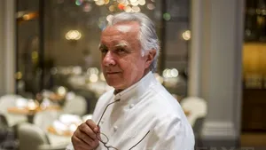 ”Revoluţie” în bucătărie: Chef-ul francez Alain Ducasse a retras carnea din meniurile sale