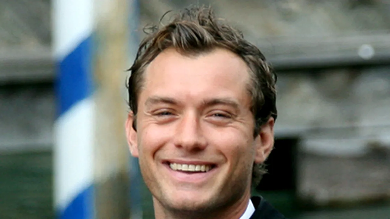 Jude Law, tată pentru a patra oară
