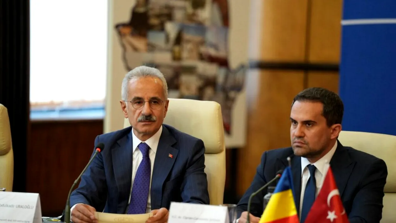 Miniștrii Transporturilor din România și Turcia au discutat despre portul Constanța