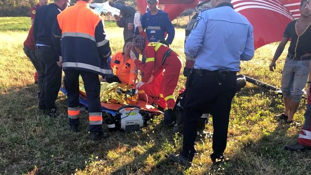 Accident GRAV în Gorj. Un bărbat care a vrut să cureţe un teren dându-i foc a ajuns la spital cu arsuri grave